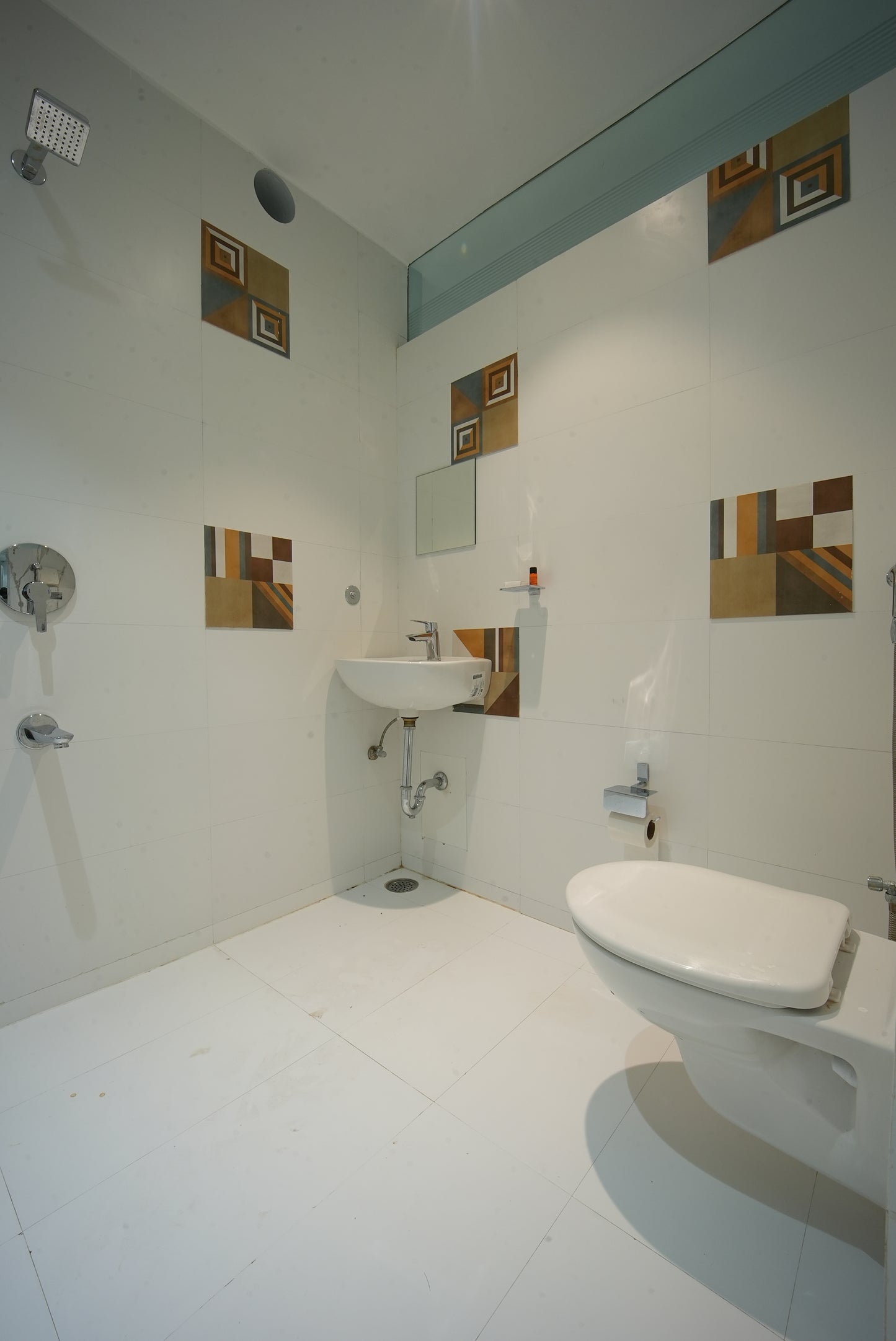Studio 421 service apartment